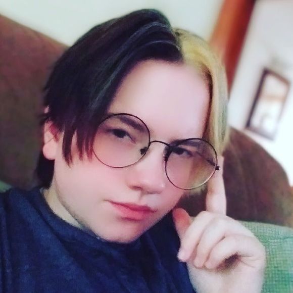 Meet your Posher, Kei - Picture 1 of 1